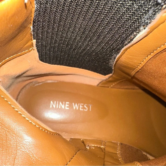 Nine West Cognac Honey Suede Chelsea Ankle Bootie with Gold detail size 9 M - Picture 11 of 11